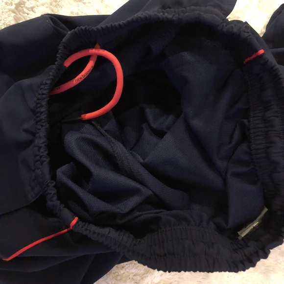 New balance, track pants, Size Medium zipper legs EUC - Picture 13 of 16